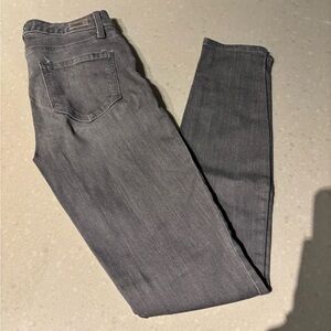NWOT PAIGE Women’s skinny Gray Jeans size 25